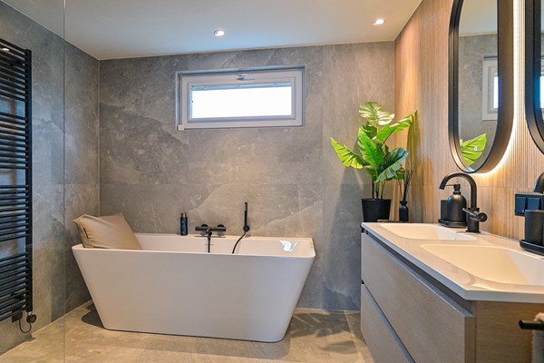 Medium property photo - Flierveld 83, 2151 LE Nieuw-Vennep